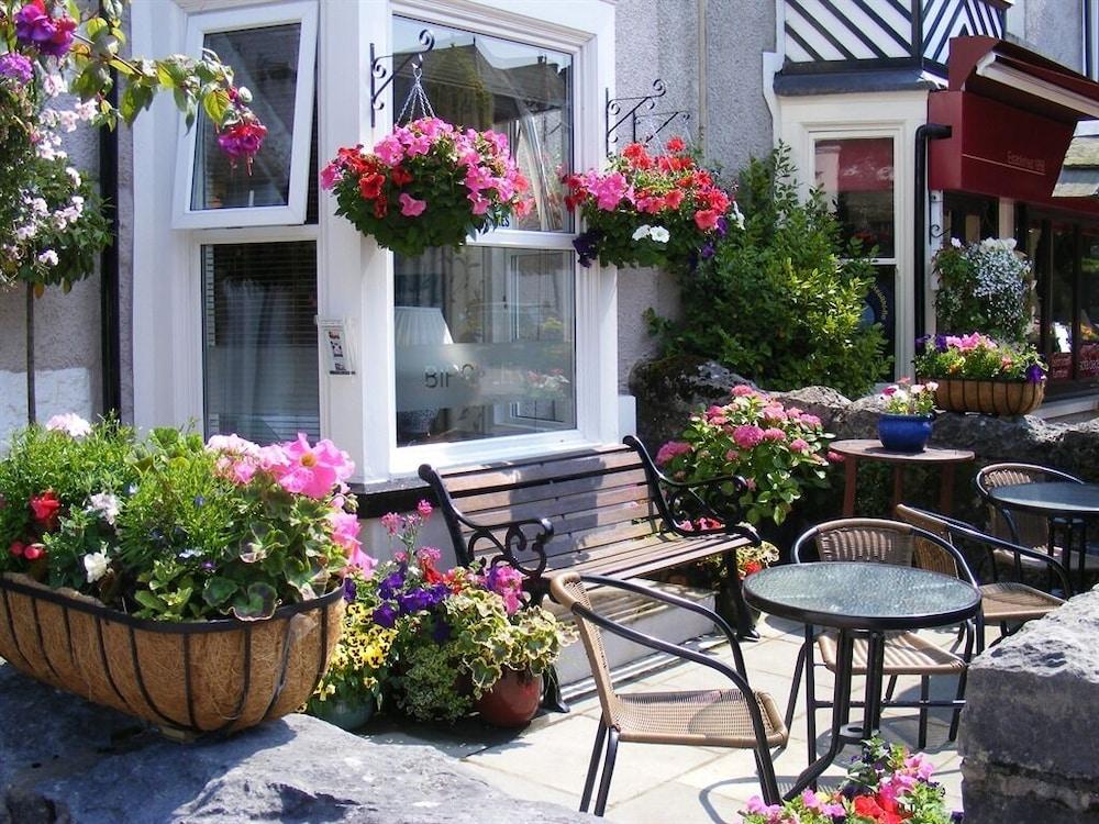 Birchleigh Guest House Grange-over-Sands Exterior photo